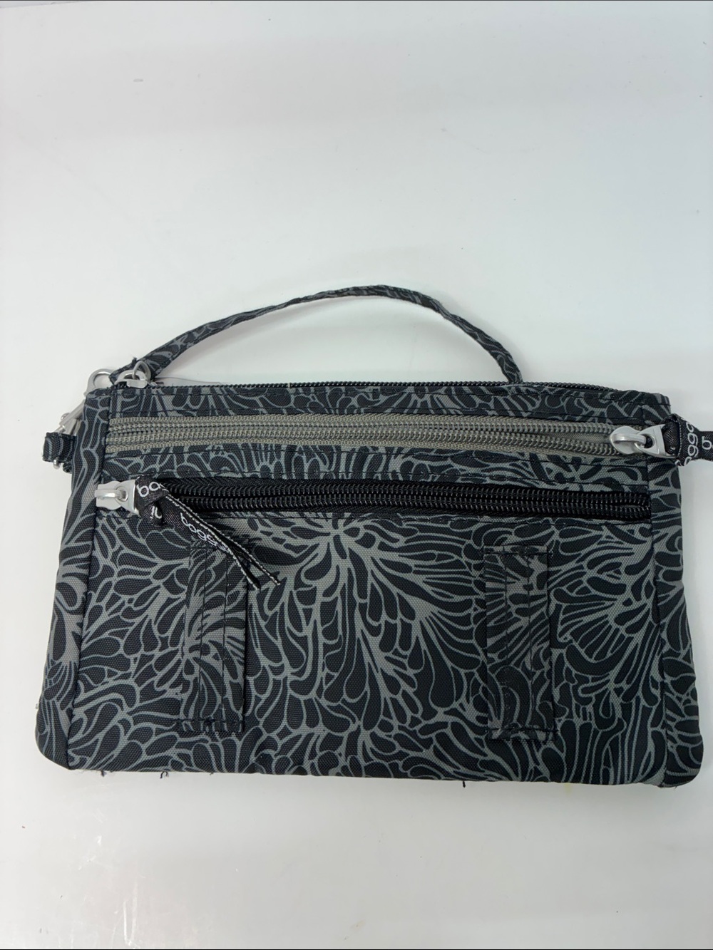 Baggallini Black and Gray Floral Wristlet - Picture 4 of 4